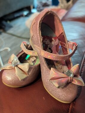 Toddler Sz. 7, Sparkle Pink Kids Disney Shoes with Bow